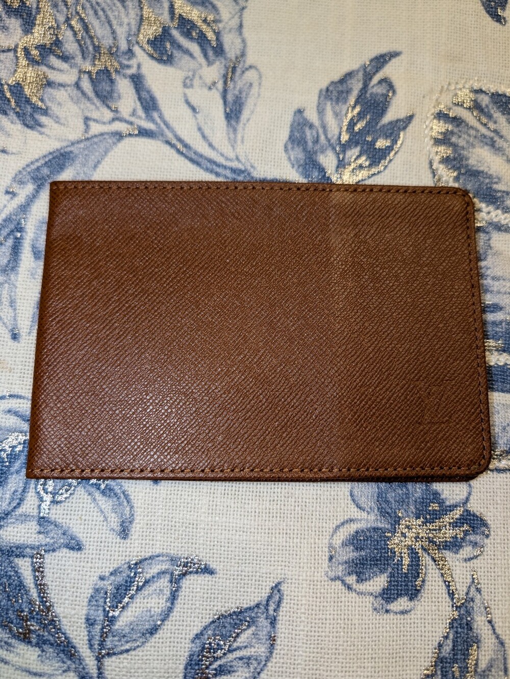Authentic Vintage Louis Vuitton Taiga Leather Card Holder In Brown Unisex